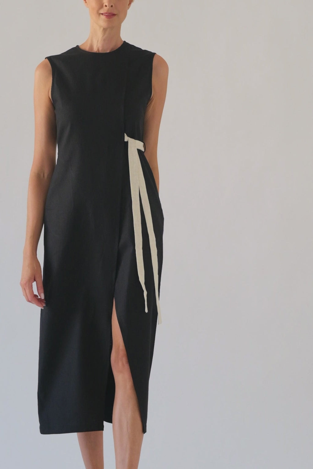 Linen Midi Dress Black