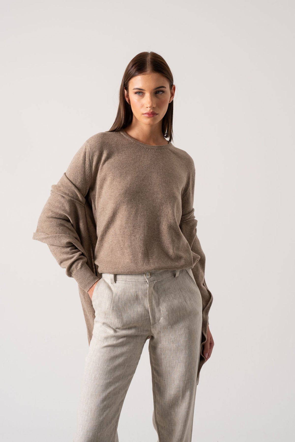 100% Cashmere Cardigan Taupe