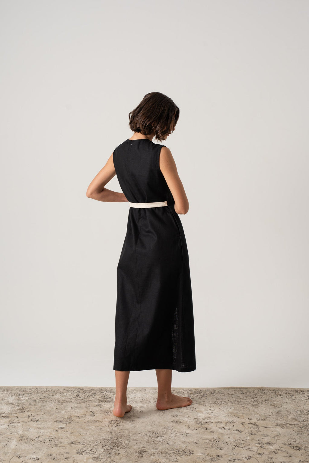 Linen Midi Dress Black