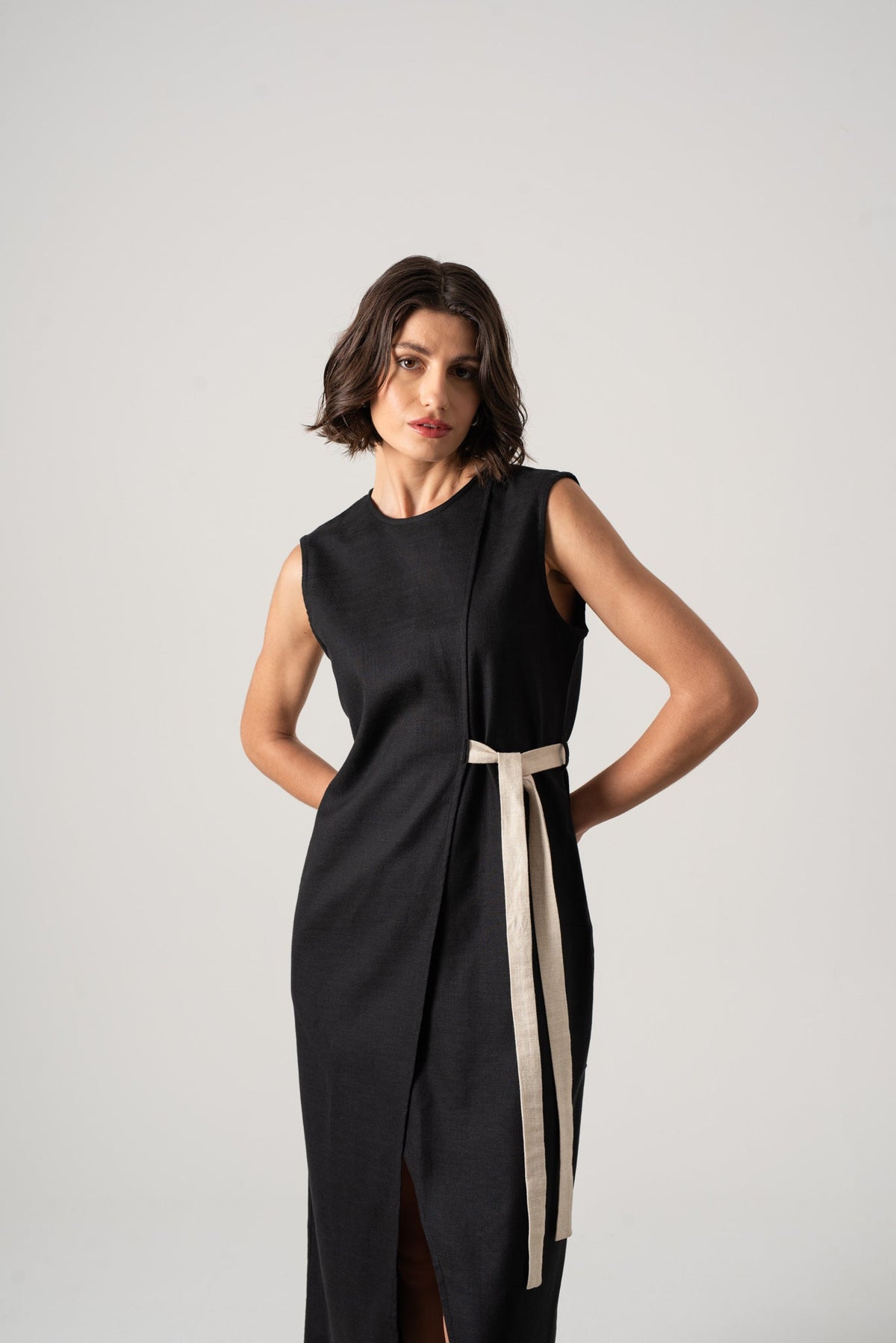 Linen Midi Dress Black
