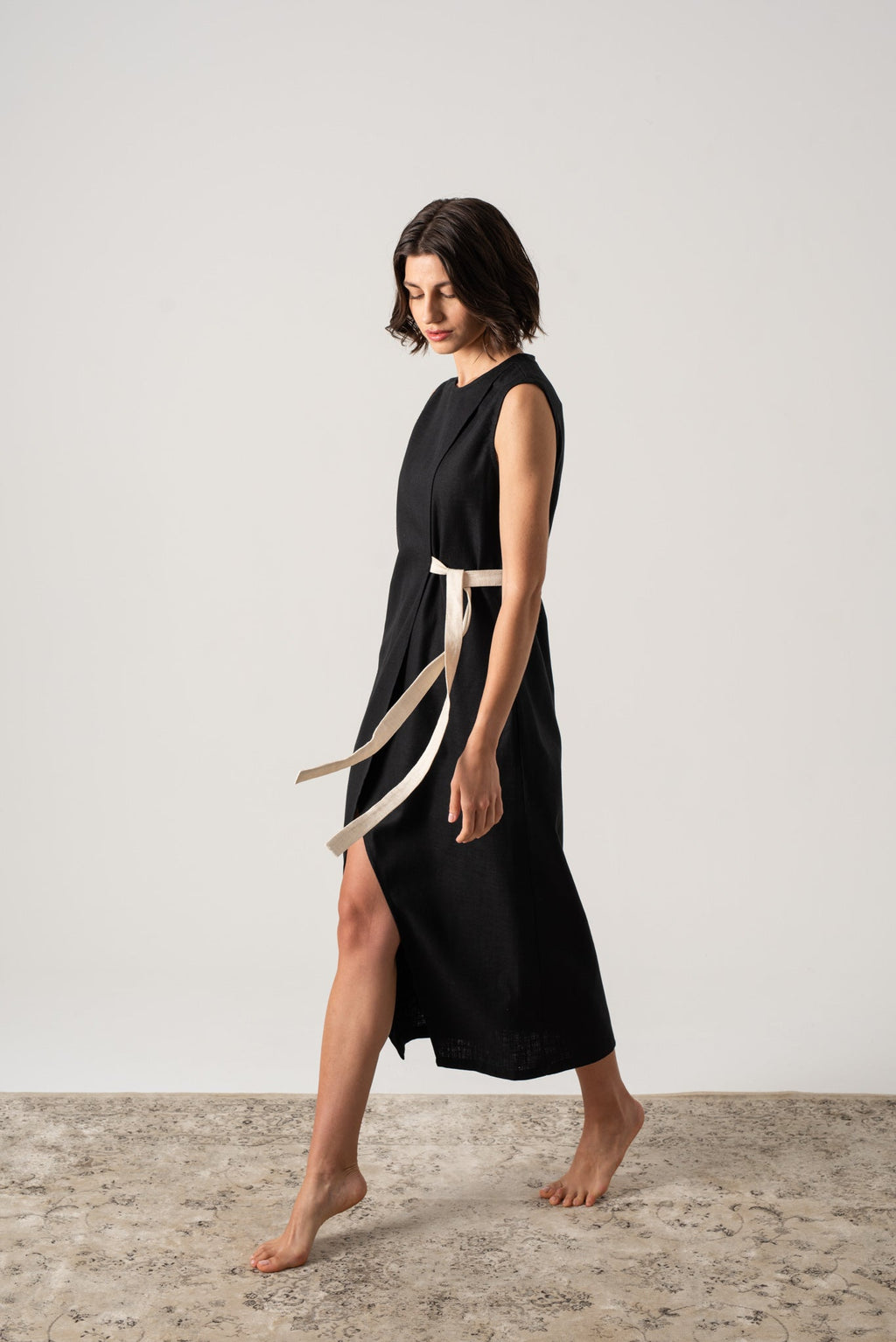 Linen Midi Dress Black
