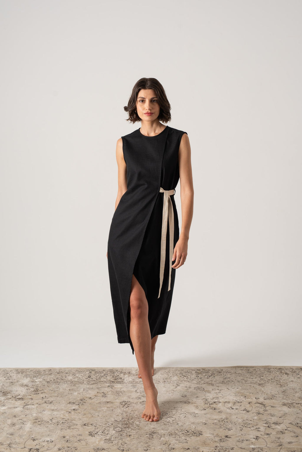 Linen Midi Dress Black