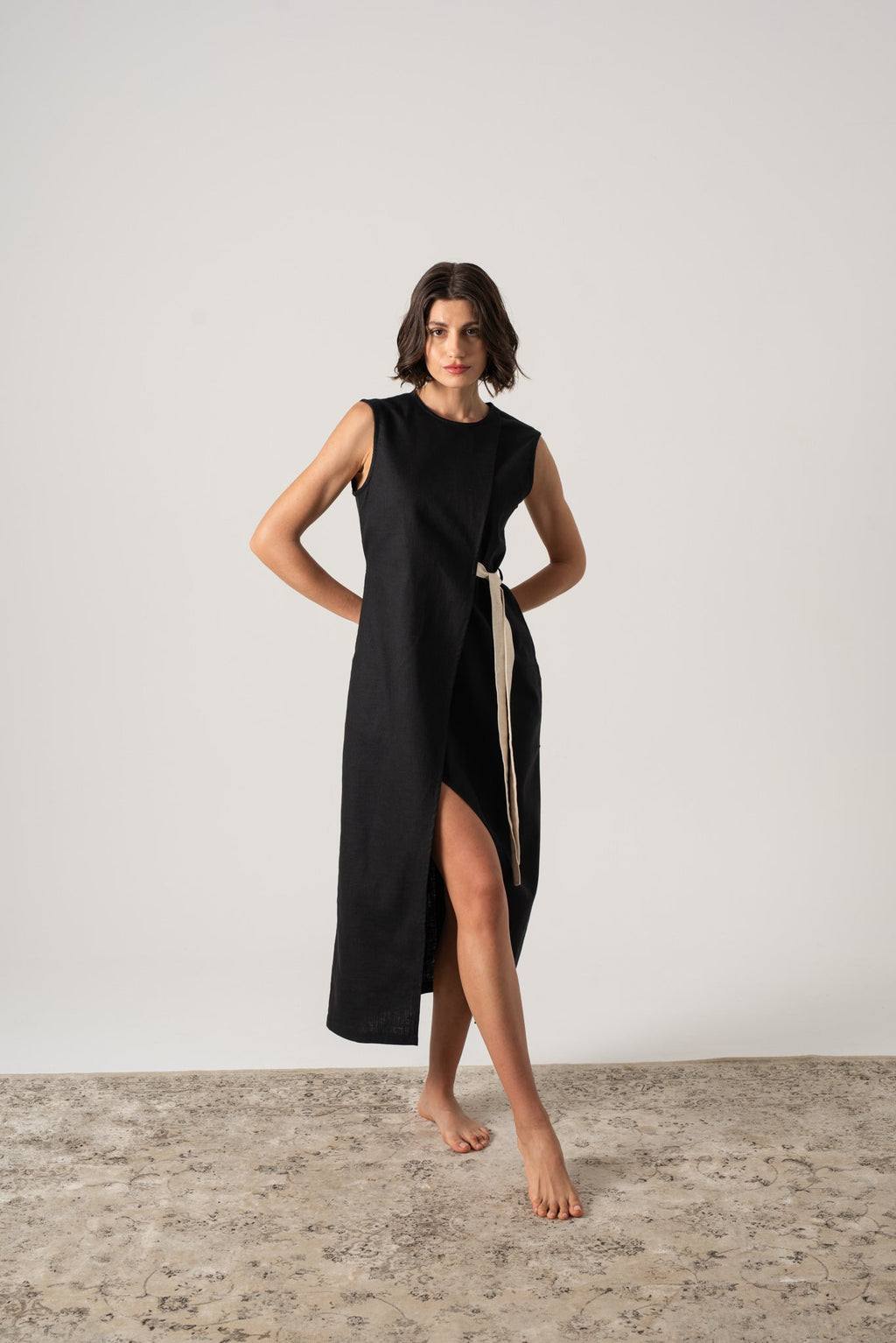 Linen Midi Dress Black