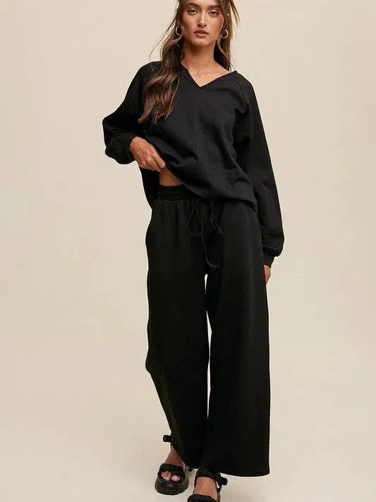 V-neck Sweatshirt and Pants Set