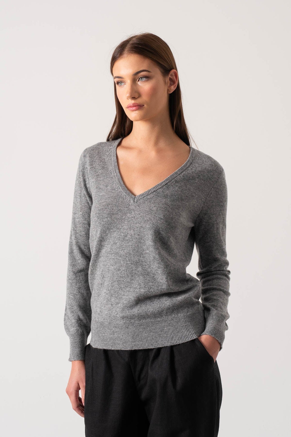 V-Neck 100% Cashmere Sweater Mélange Grey