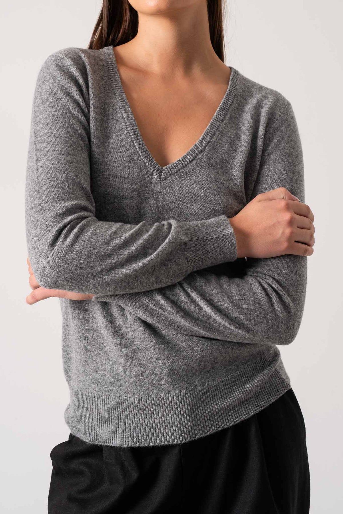 V-Neck 100% Cashmere Sweater Mélange Grey