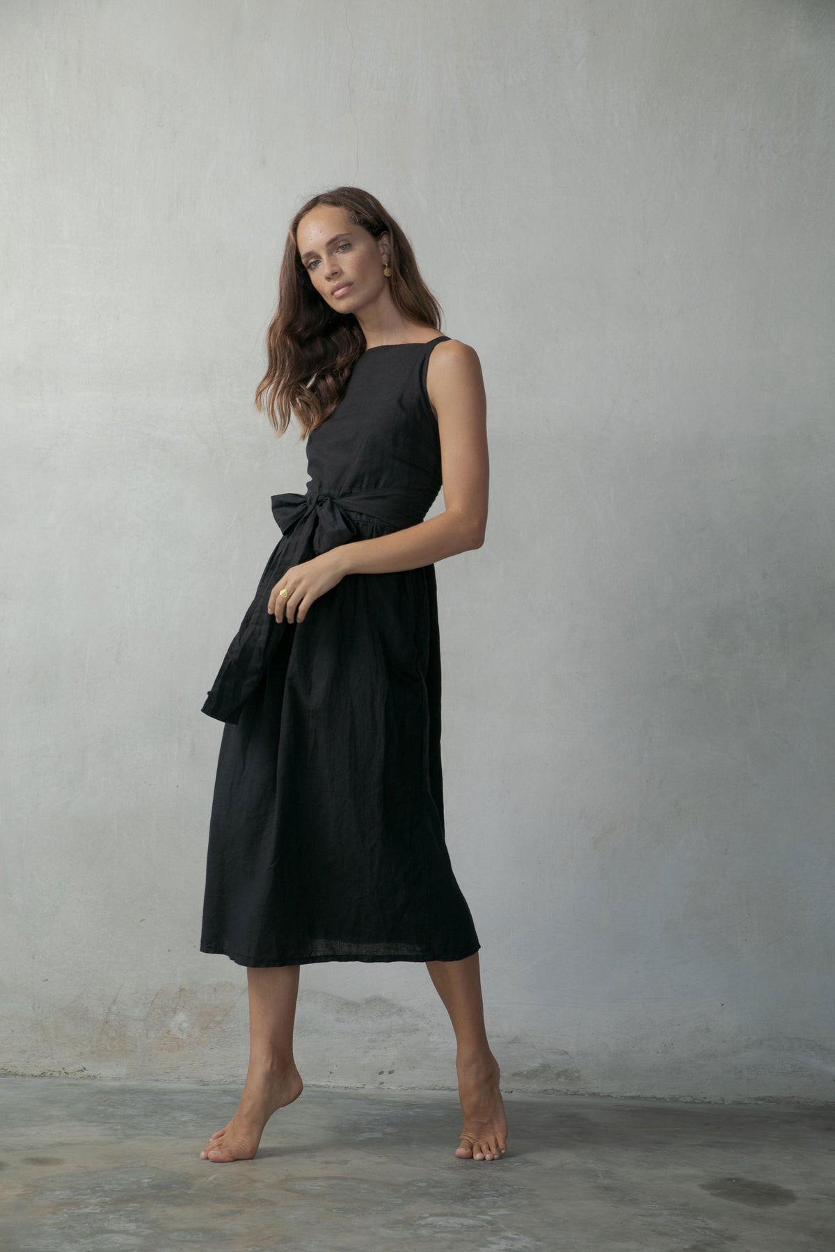 Linen Midi Dress Black
