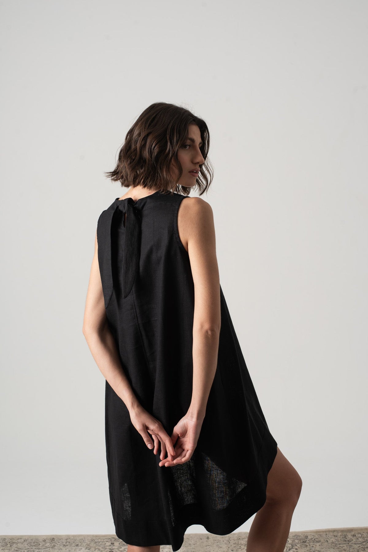Linen Midi Dress Black