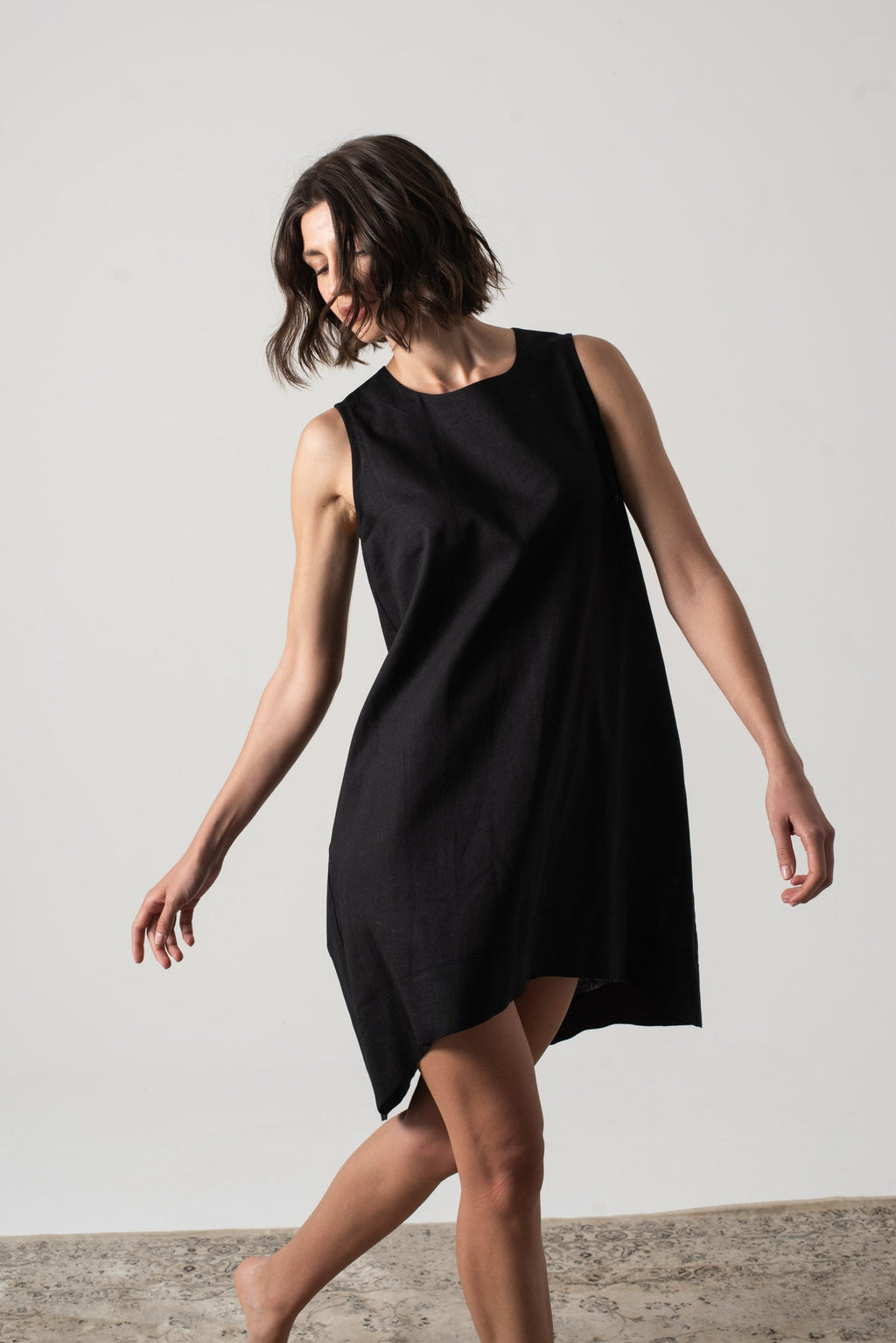 Linen Midi Dress Black