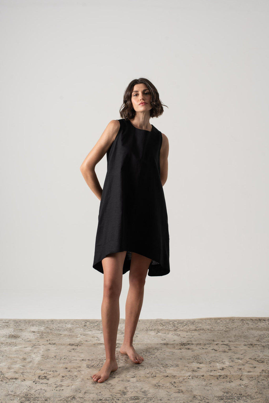 Linen Midi Dress Black