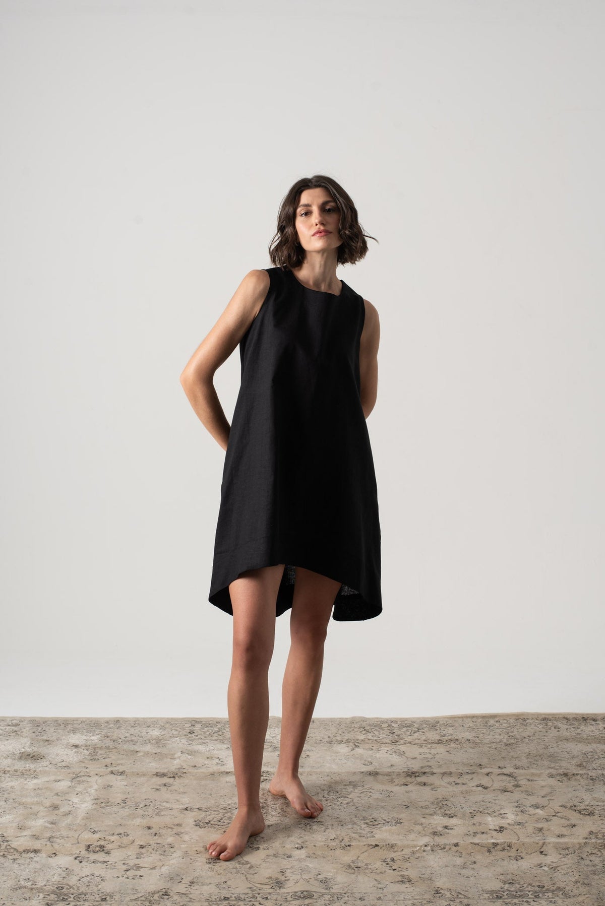 Linen Midi Dress Black