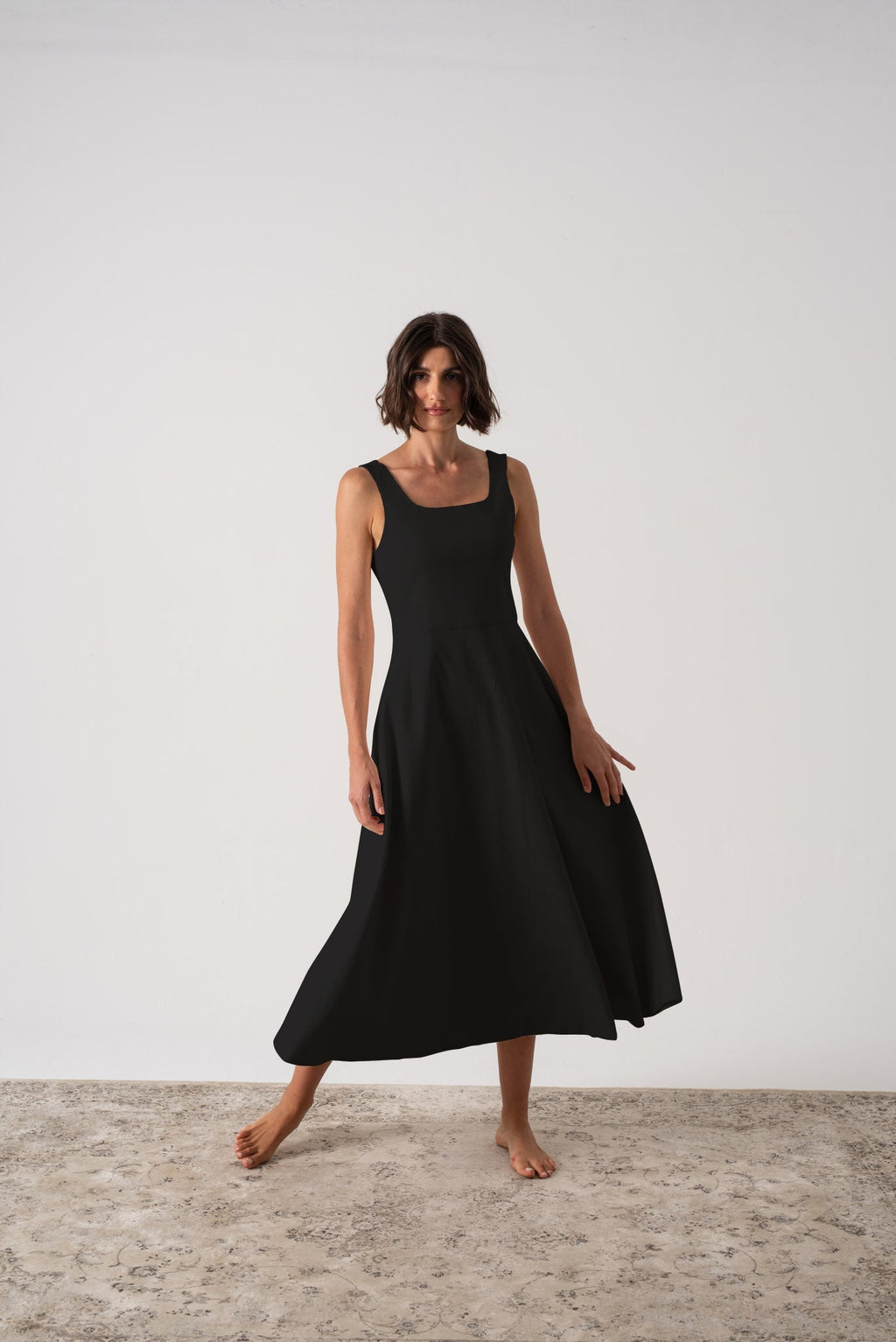 Linen Midi Dress Black
