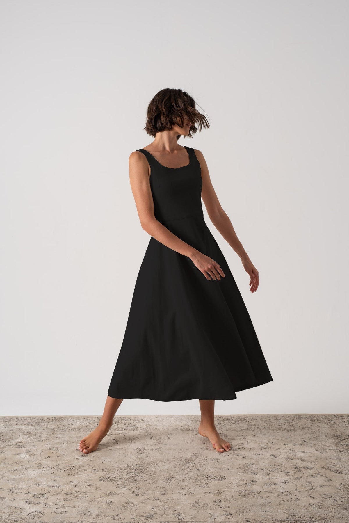 Linen Midi Dress Black