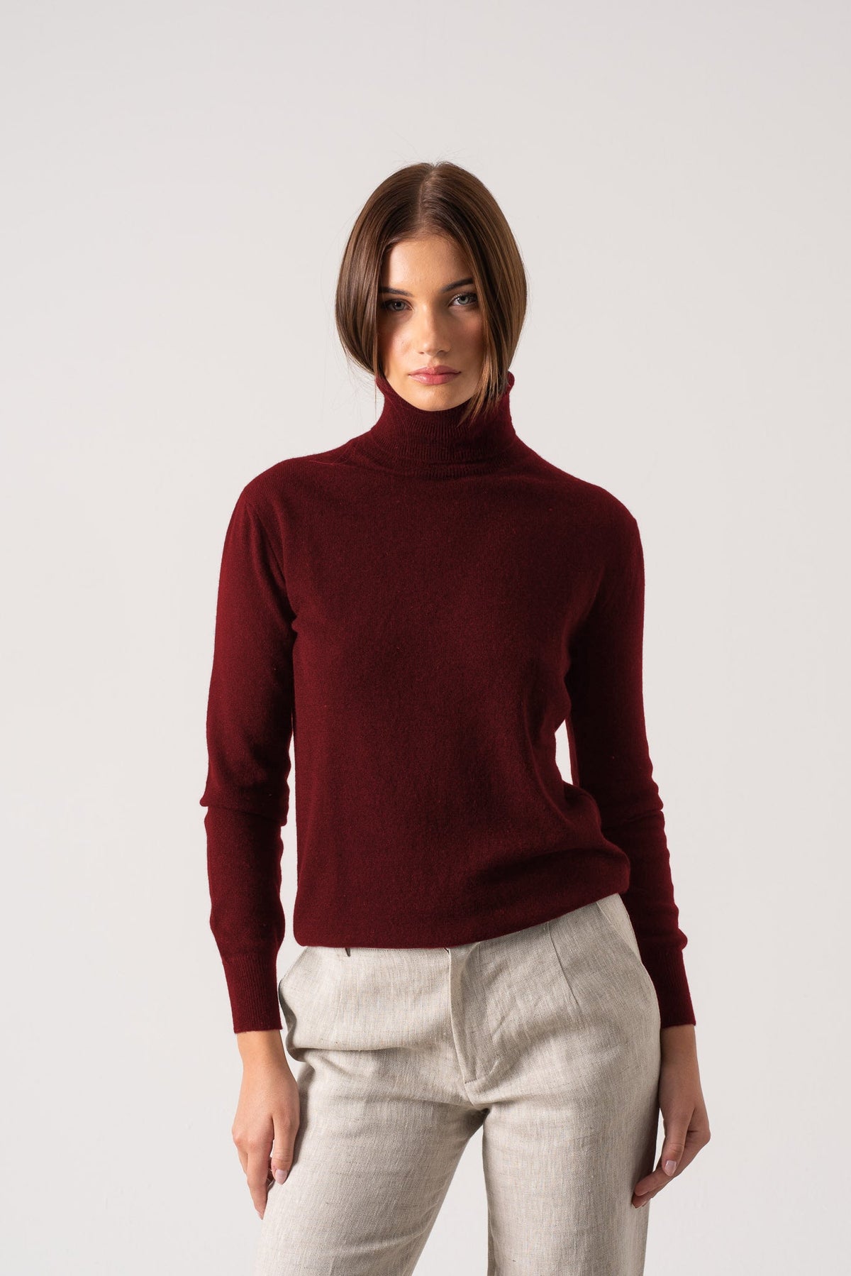 100% Cashmere Turtleneck Sweater Red Bordeaux