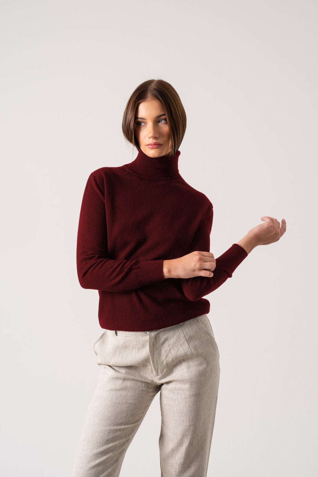 100% Cashmere Turtleneck Sweater Red Bordeaux