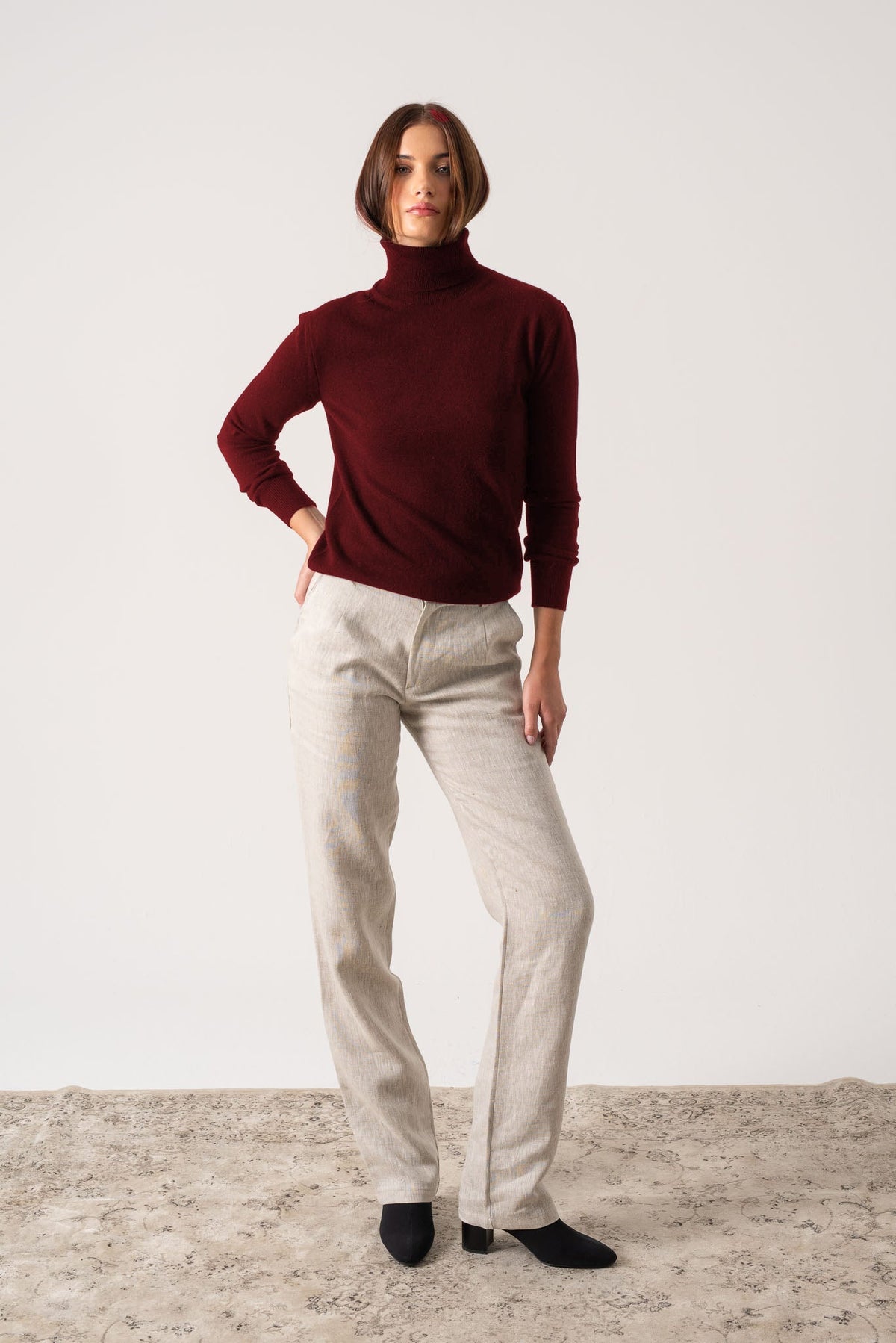 100% Cashmere Turtleneck Sweater Red Bordeaux