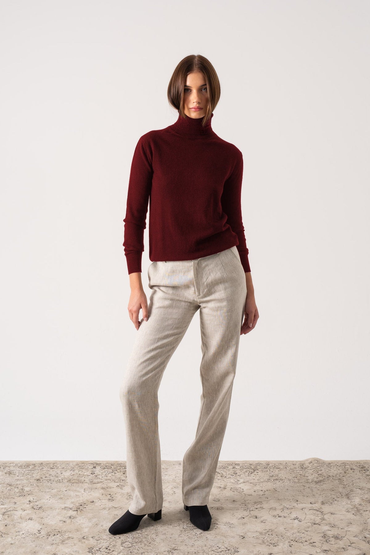 100% Cashmere Turtleneck Sweater Red Bordeaux