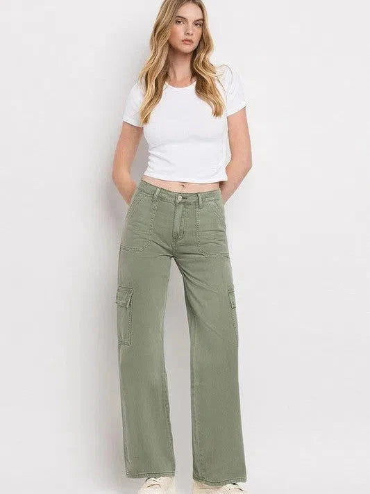 Wide Leg High Waisted Cargo Jeans