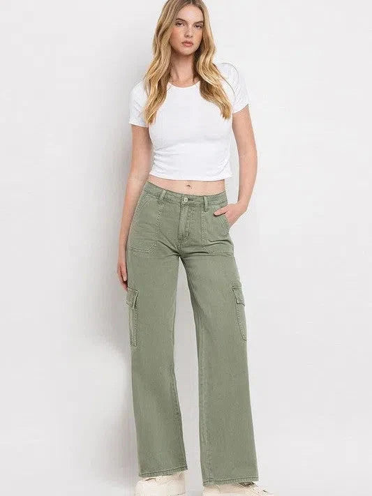 Wide Leg High Waisted Cargo Jeans