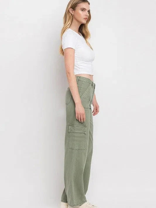 Wide Leg High Waisted Cargo Jeans