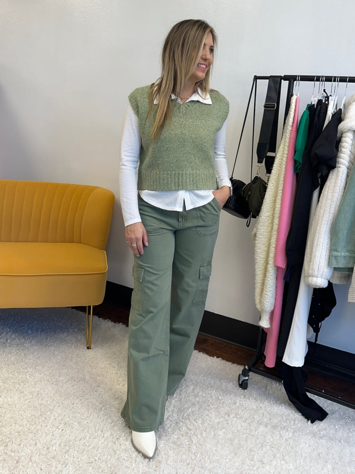 Wide Leg High Waisted Cargo Jeans