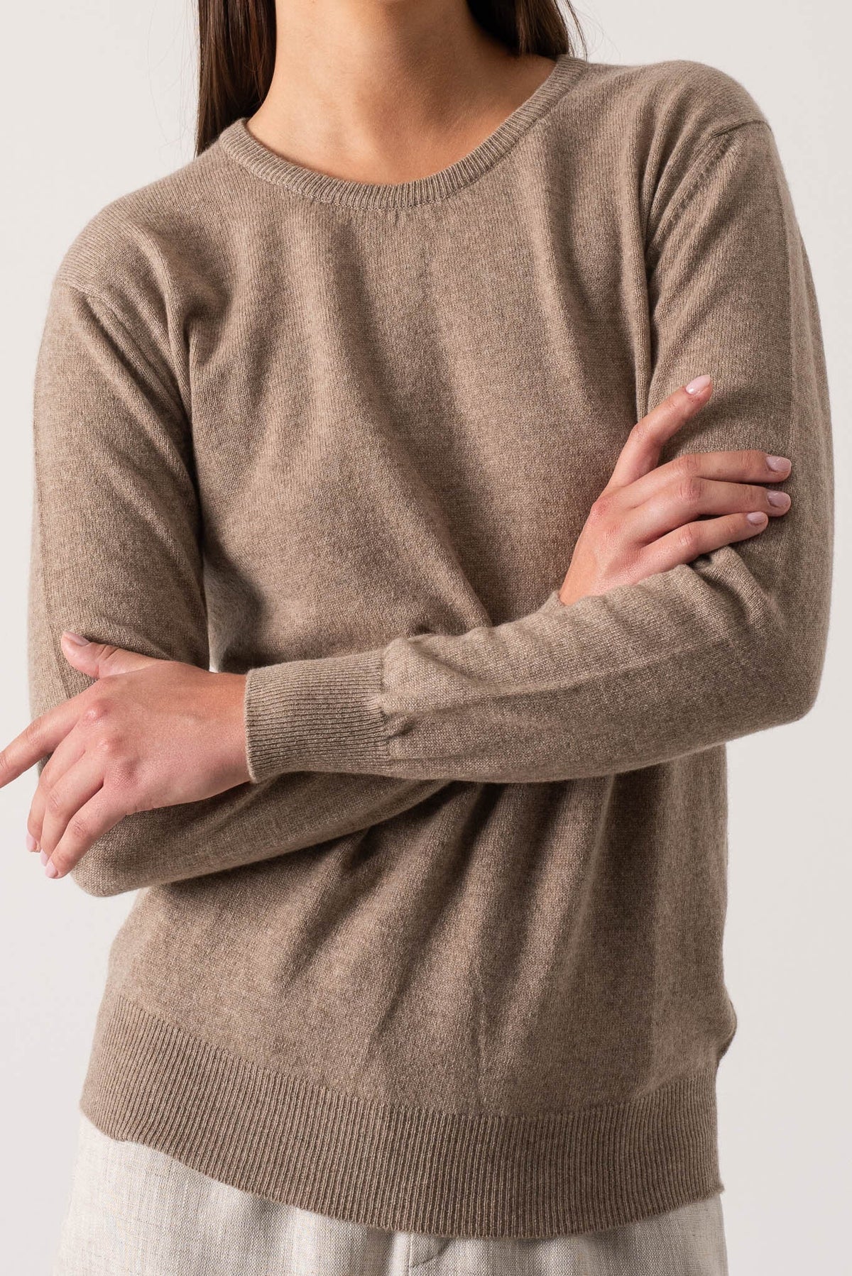 Crewneck 100% Cashmere Sweater Taupe